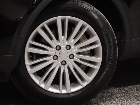 Used 2020 Land Rover Discovery HSE AWD/4WD image 20