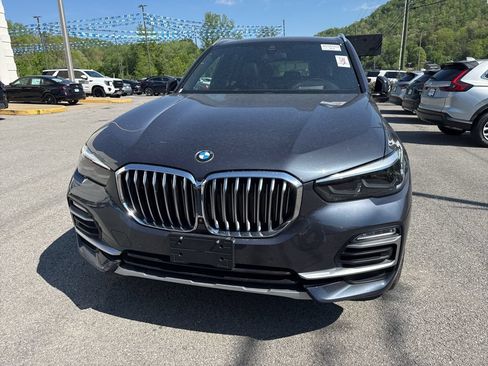 Used 2019 BMW X5 xDrive40i w/ Premium Package 2 AWD/4WD image 3