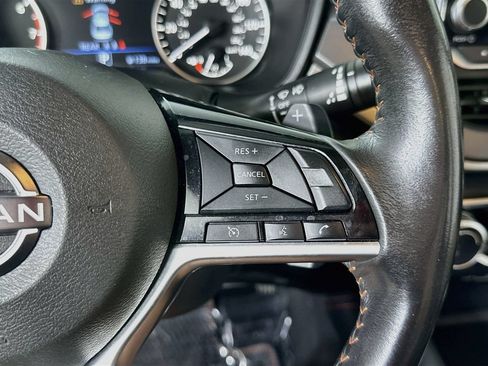 Used 2023 Nissan Altima 2.5 SR FWD image 25