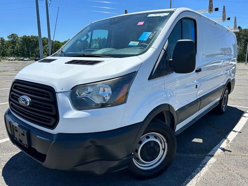 Used 2017 Ford Transit 150 130 Low Roof RWD image 2