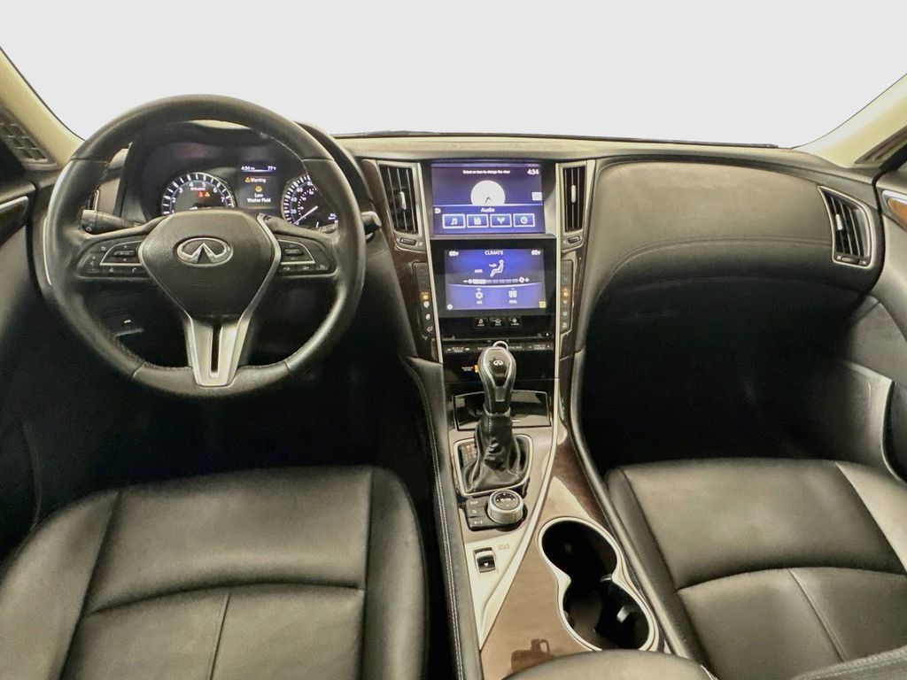 Used 2018 INFINITI Q50 Luxe RWD image 26