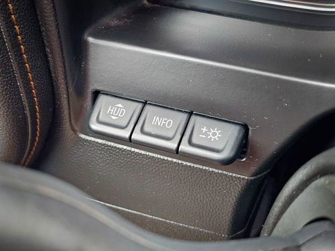 Used 2020 GMC Sierra 2500 AT4 w/ AT4 Premium Package image 25