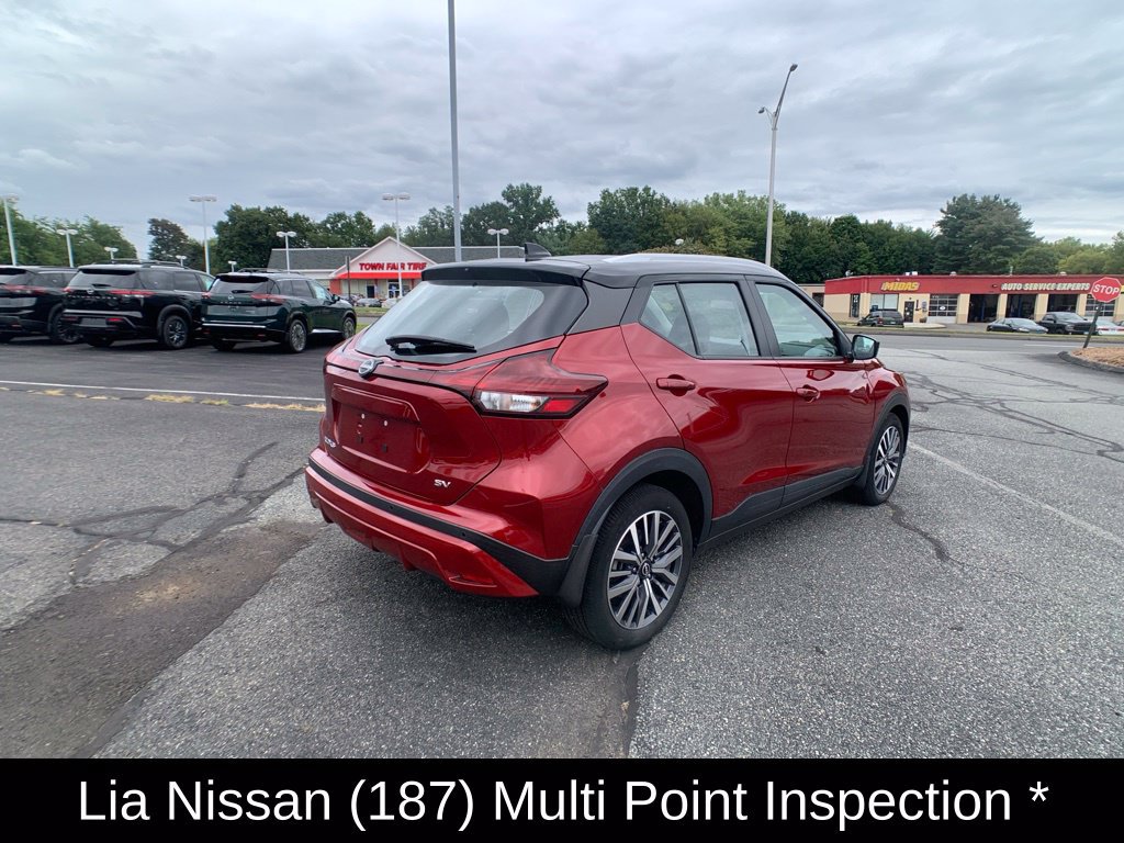 Certified 2023 Nissan Kicks SV FWD image 3