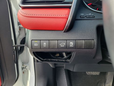 Used 2019 Toyota Camry XSE image 23