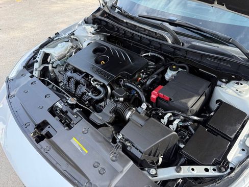 Used 2019 Nissan Altima 2.5 SR w/ SR Premium Package image 36