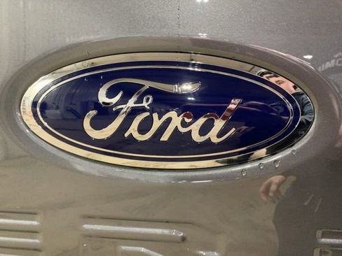 New 2026 Ford F250 XLT w/ FX4 Off-Road Package AWD/4WD image 15