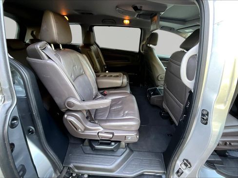 Used 2023 Honda Odyssey Touring image 25