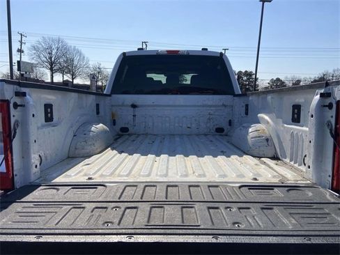 Used 2024 Ford F250 XLT image 10