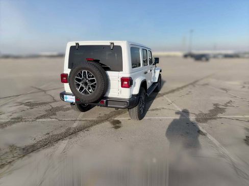 New 2026 Jeep Wrangler Sahara image 11