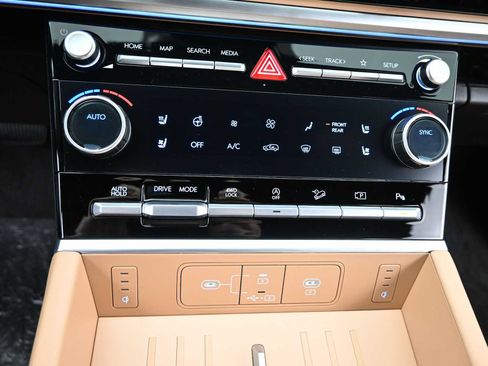 New 2026 Hyundai Santa Fe Calligraphy image 19