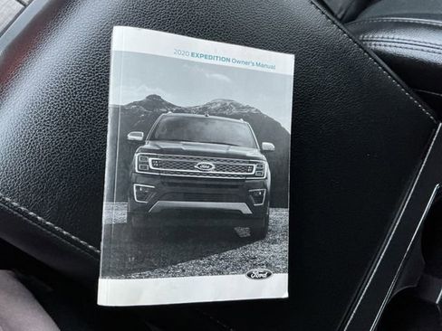 Used 2020 Ford Expedition Limited image 58