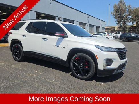 Used 2022 Chevrolet Traverse Premier w/ Redline Edition FWD image 1