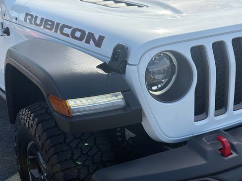 Used 2023 Jeep Gladiator Rubicon w/ LED Lighting Group image 35