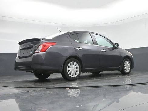 Used 2015 Nissan Versa SV image 46