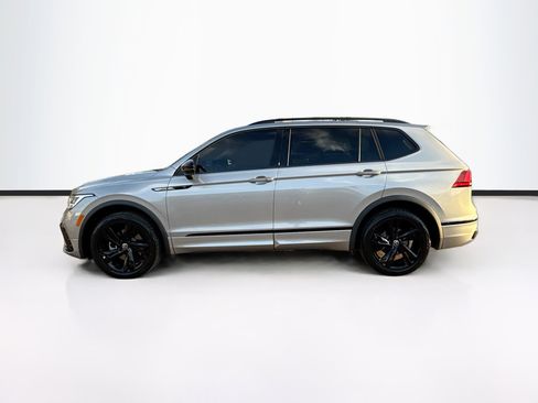 Used 2023 Volkswagen Tiguan SE R-Line image 6