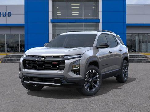 New 2026 Chevrolet Equinox RS w/ Convenience Package III FWD image 6
