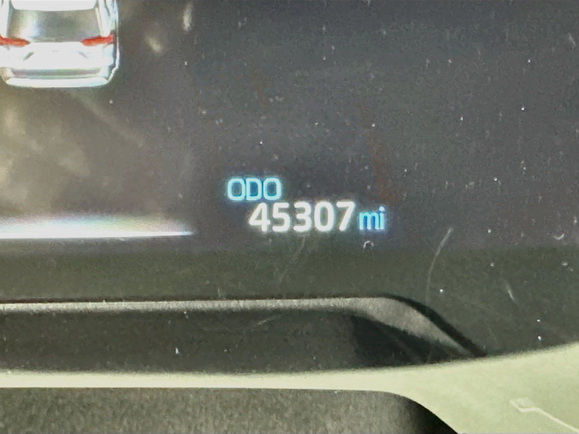 Used 2025 Toyota RAV4 XLE FWD image 19