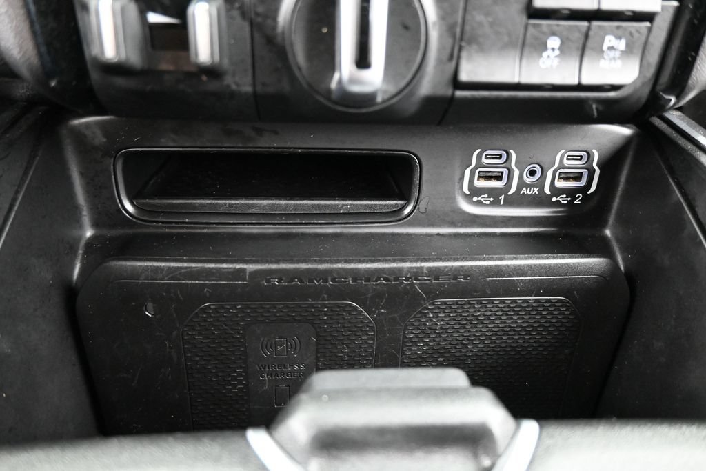 Used 2021 RAM 1500 Laramie AWD/4WD image 29