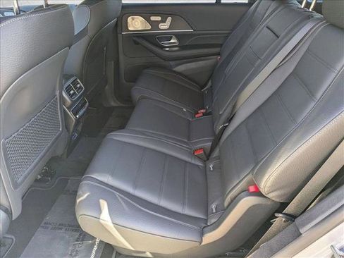 New 2026 Mercedes-Benz GLS 580 4MATIC image 16