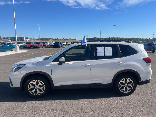 Used 2021 Subaru Forester Premium AWD/4WD image 7