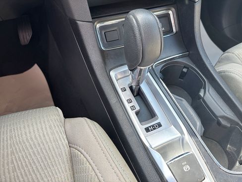 Used 2025 Subaru Ascent Premium AWD/4WD image 27