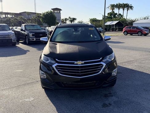 Used 2020 Chevrolet Equinox Premier FWD image 3