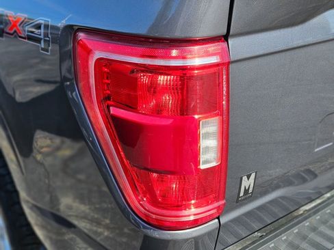 Used 2022 Ford F150 XLT image 9