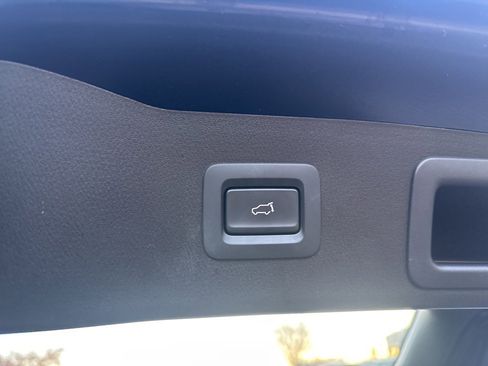 Used 2025 MAZDA CX-5 AWD 2.5 S w/ Preferred Package image 10