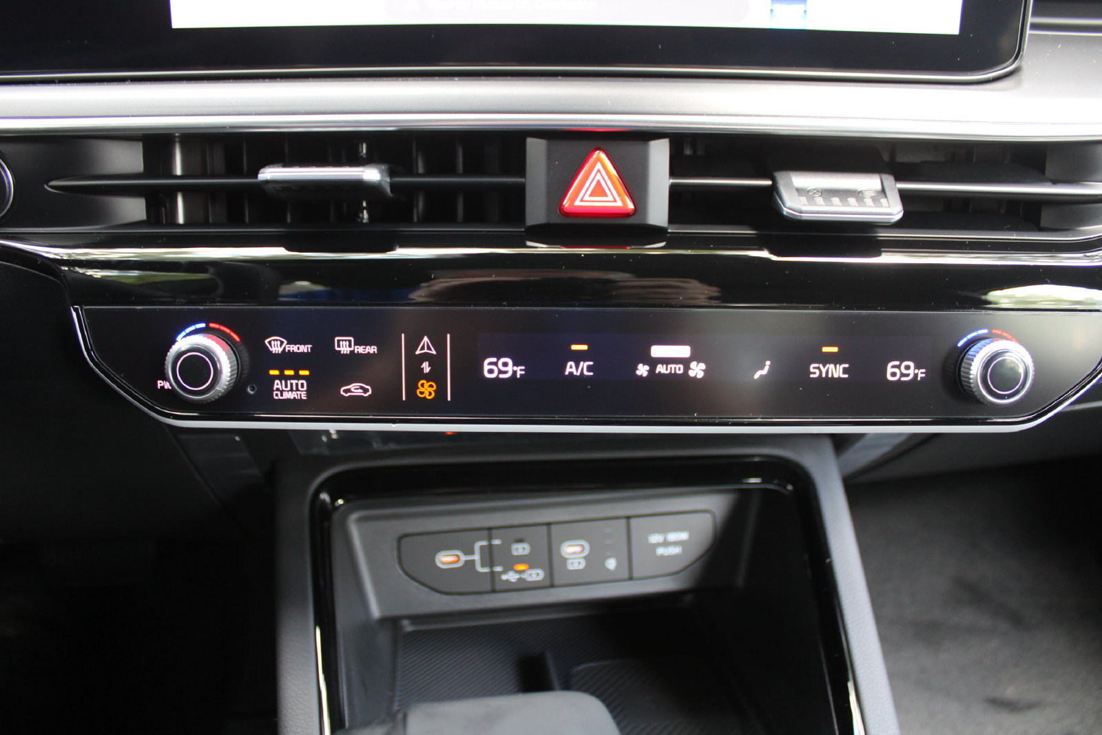 New 2026 Kia K5 GT-Line FWD image 34