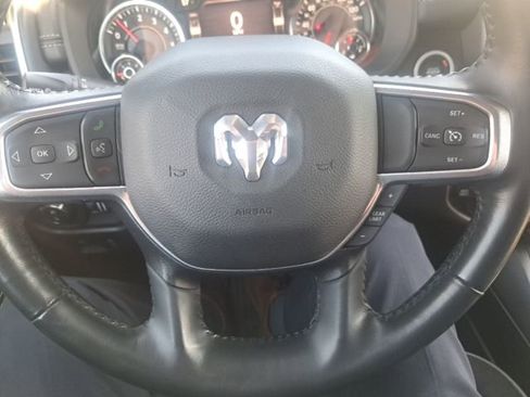 Used 2023 RAM 1500 Laramie AWD/4WD image 17