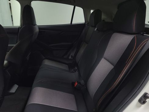 Used 2019 Subaru Crosstrek 2.0i Premium AWD/4WD image 30
