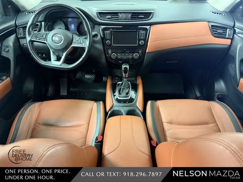 Used 2018 Nissan Rogue SL w/ Premium Package FWD image 37