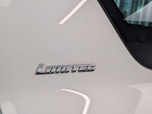 Used 2023 Toyota 4Runner Limited image 9