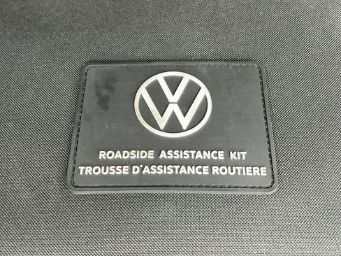 Used 2023 Volkswagen Tiguan SE R-Line AWD/4WD image 40