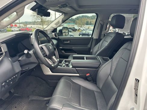 Used 2023 Toyota Tundra Limited AWD/4WD image 13