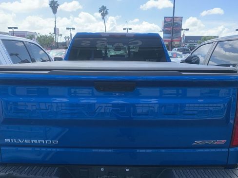 Used 2023 Chevrolet Silverado 1500 ZR2 w/ Technology Package image 7