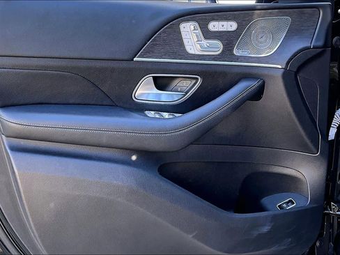 Used 2022 Mercedes-Benz GLS 450 4MATIC image 21
