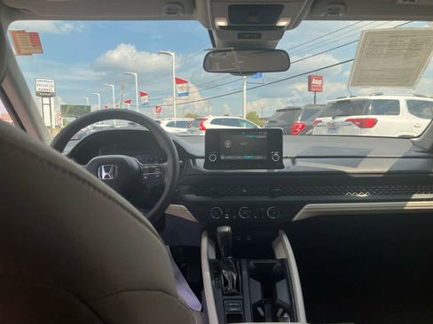 Used 2023 Honda Accord LX image 26