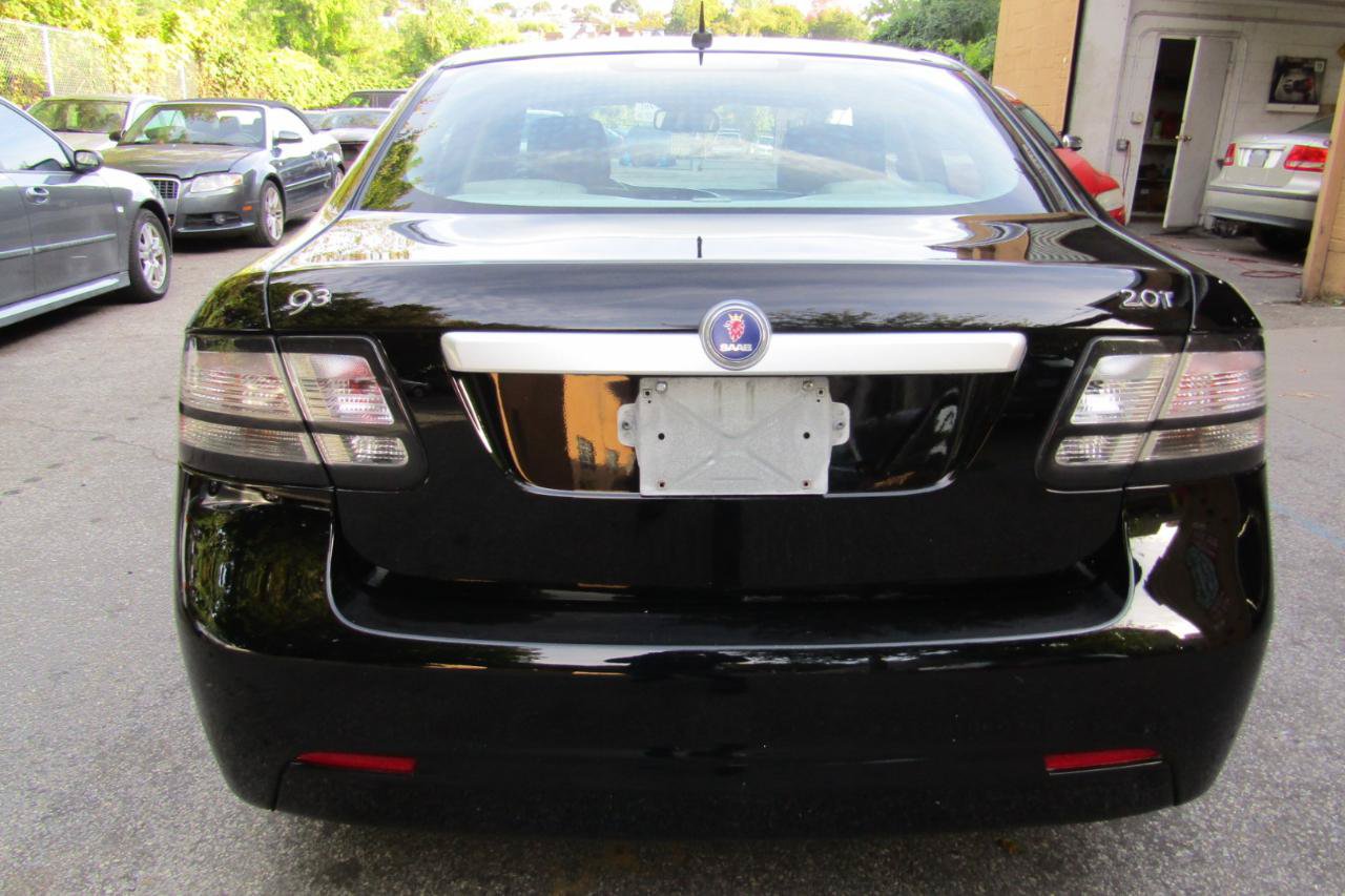 Used 2008 Saab 9-3 2.0T w/ Moonroof Package FWD image 11