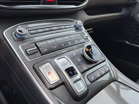 Used 2023 Hyundai Santa Fe Limited image 24