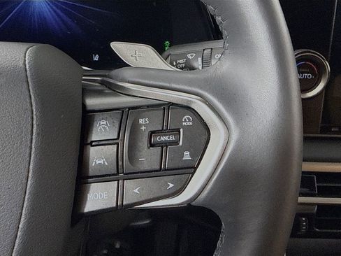 Used 2025 Lexus RX 350 FWD w/ Accessory Package image 12