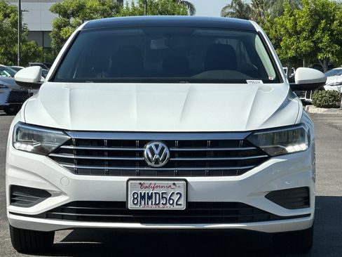 Used 2019 Volkswagen Jetta SE FWD image 5