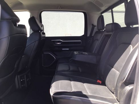 Used 2022 RAM 1500 Laramie AWD/4WD image 8