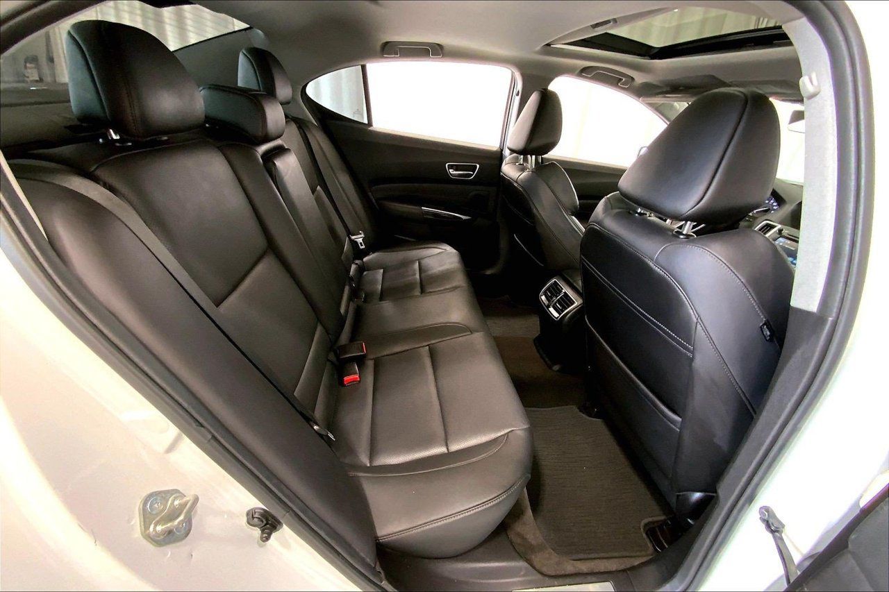 Used 2019 Acura TLX w/ Technology Package FWD image 20