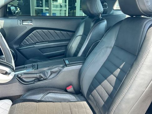Used 2014 Ford Mustang GT Premium w/ Accessory Package 5 RWD image 11