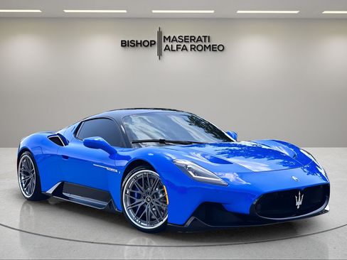 Used 2022 Maserati MC20 Coupe RWD image 1
