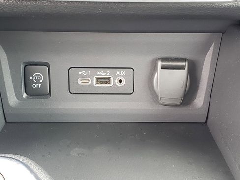 Certified 2025 Nissan Sentra SV w/ All-Weather Package image 33