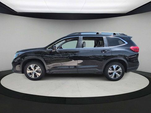 Certified 2023 Subaru Ascent Premium w/ Convenience Package AWD/4WD image 5