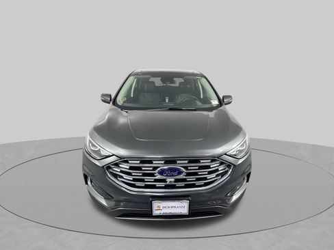Used 2020 Ford Edge Titanium w/ Equipment Group 301A AWD/4WD image 25