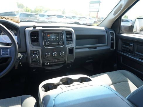 Used 2016 RAM 1500 Tradesman w/ Popular Equipment Group AWD/4WD image 21